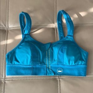 SHEFIT sports bra